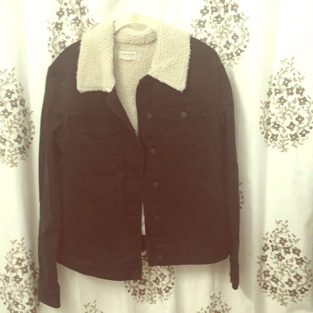 Pacsun Black sherpa denim jean jacket size medium